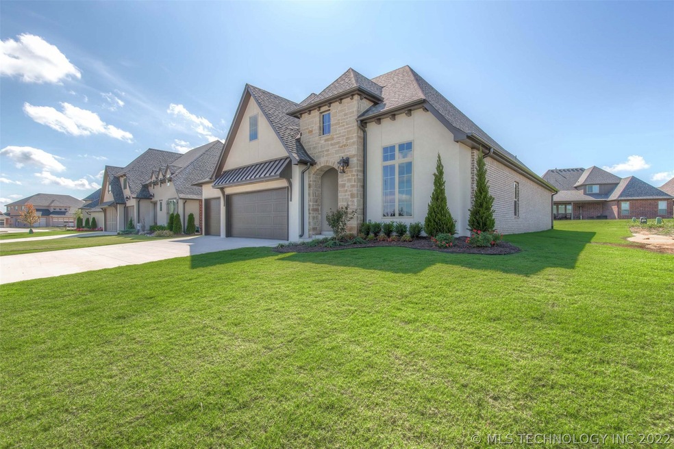 Professional landscaping & gorgeous stucco are jus