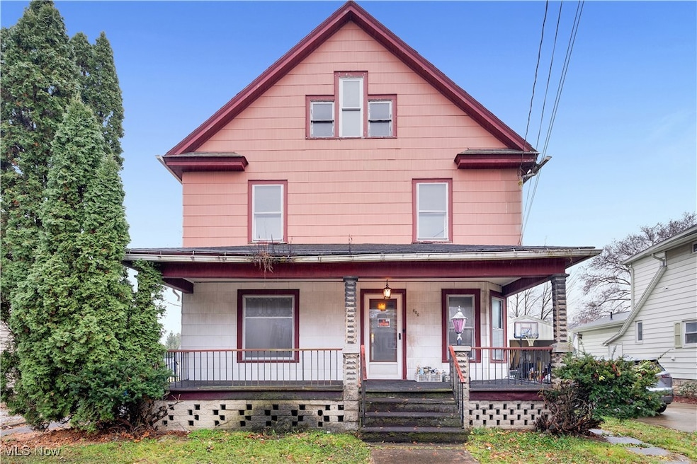 600 W Market St, Orrville, OH 44667 - photo 1