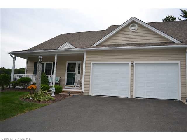 153 Meadow Brook Rd unit 78, Oxford, CT 06478 - photo 1