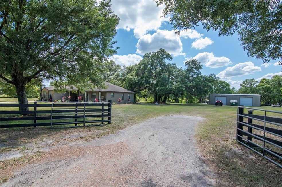 7701 Hackamore Rd, Zephyrhills, FL 33541 - photo 1