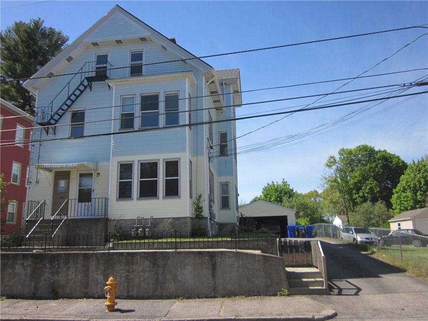 60 Samuel Ave, Pawtucket, RI 02860 - photo 1