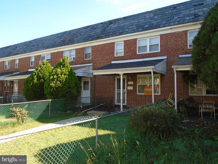 2915 Grantley Ave, Baltimore, MD 21215 - photo 1