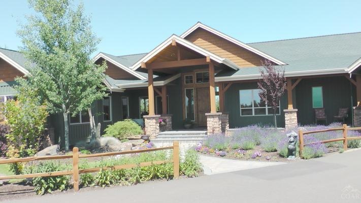 20215 NW Oneil Hwy, Redmond, OR 97756 - photo 1