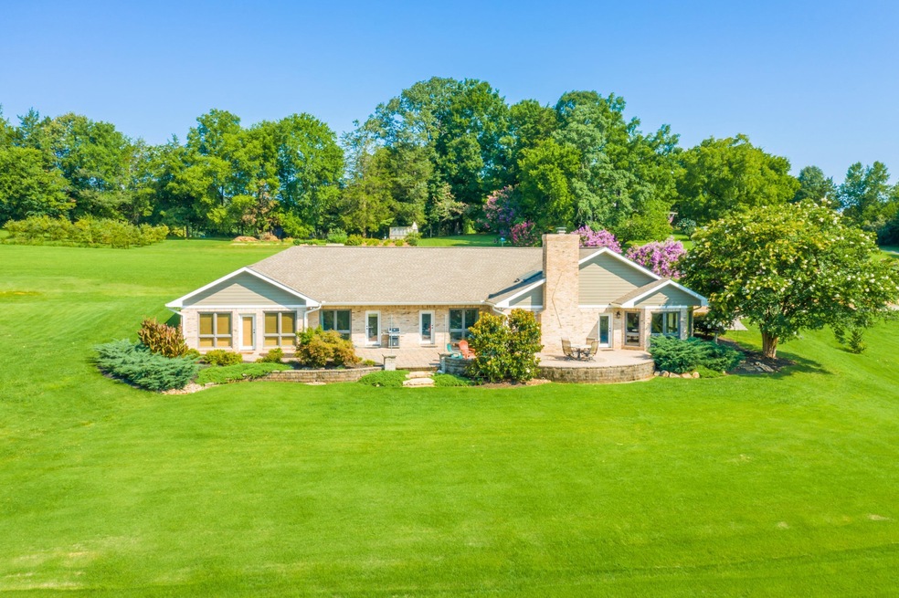 2201 Fallen Oaks Dr, Knoxville, TN 37932 - photo 1