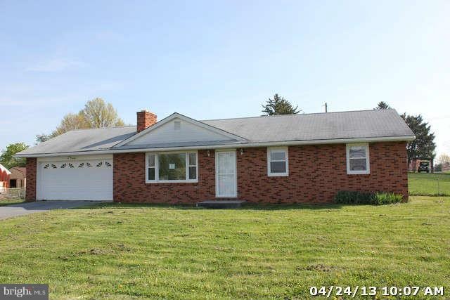 1834 Howell Rd, Hagerstown, MD 21740 - photo 1