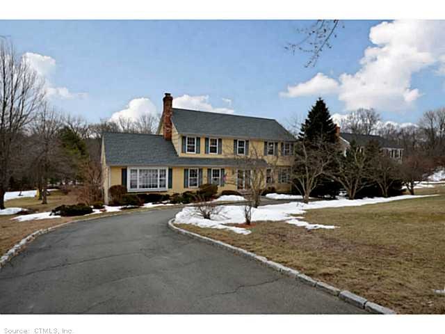 64 Stable Ridge Rd, Monroe, CT 06468 - photo 1