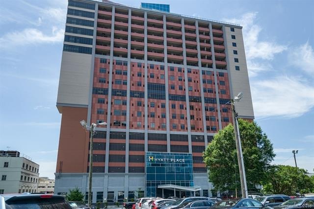 Mixed use highrise at the corner of Caldwell St & 
