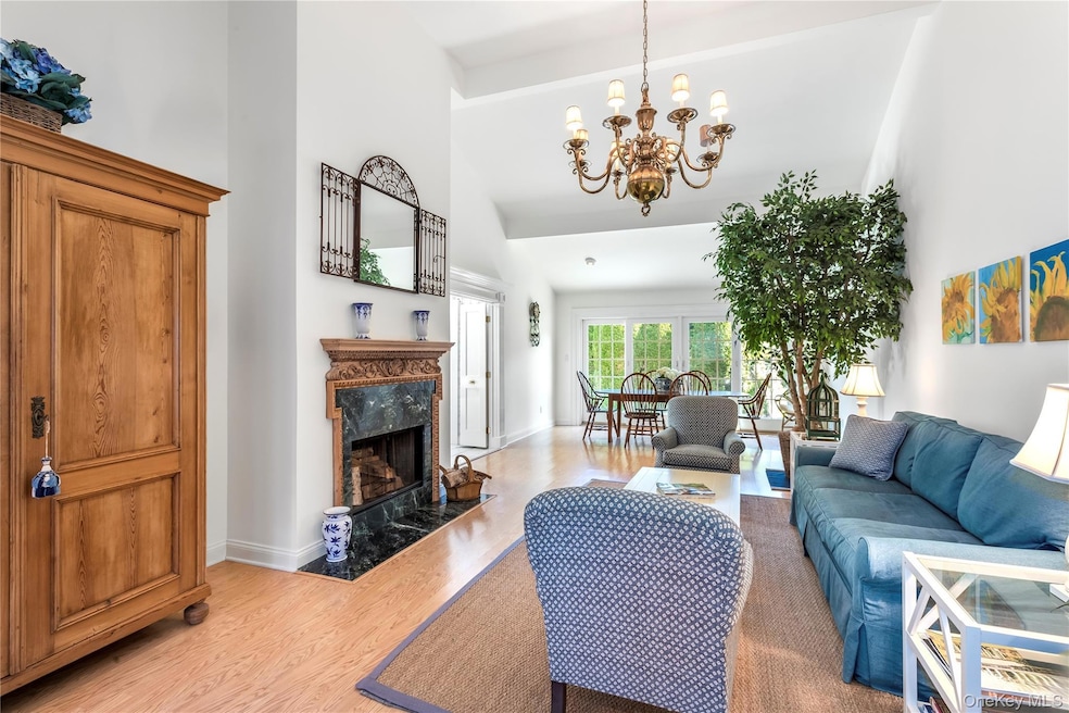 520 Hampton Rd unit 17, Southampton, NY 11968 - photo 1