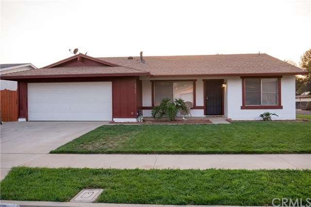 Excellent curb appeal! Corner lot, quiet street.