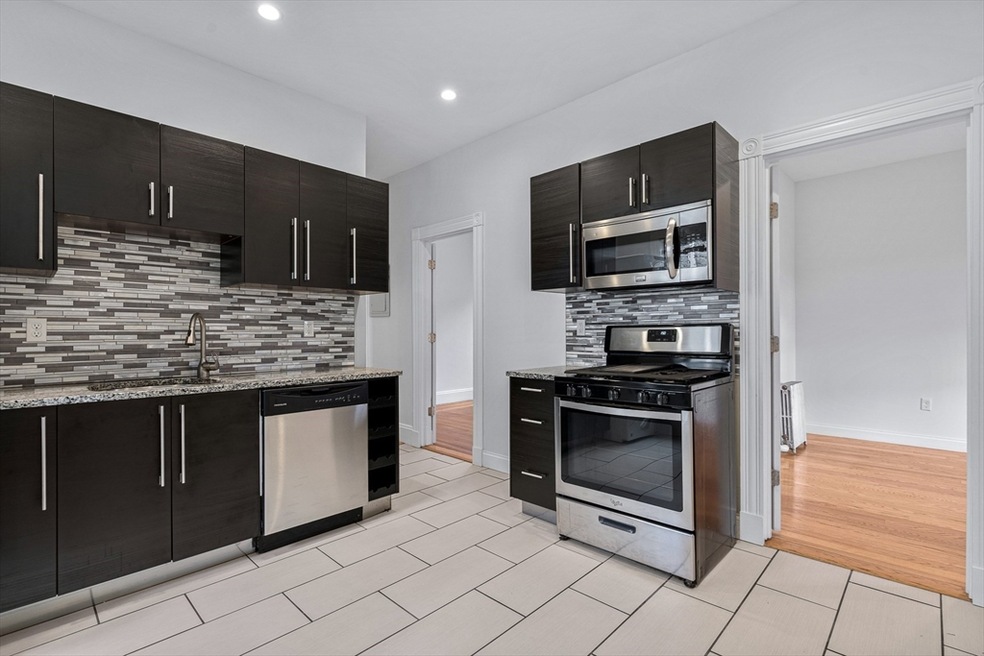 35 Harbor View unit 2, Boston, MA 02125 - photo 1