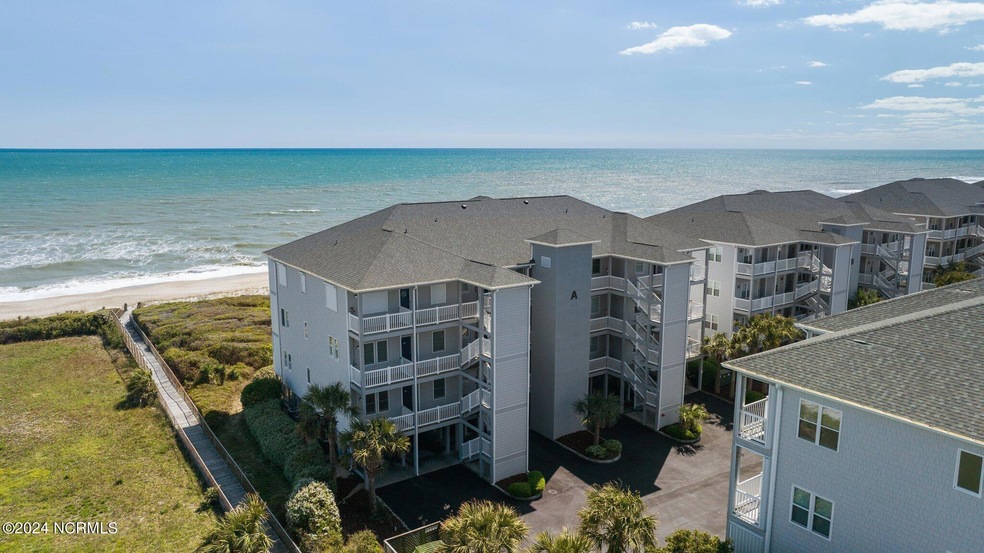 The Ocean Club 204A