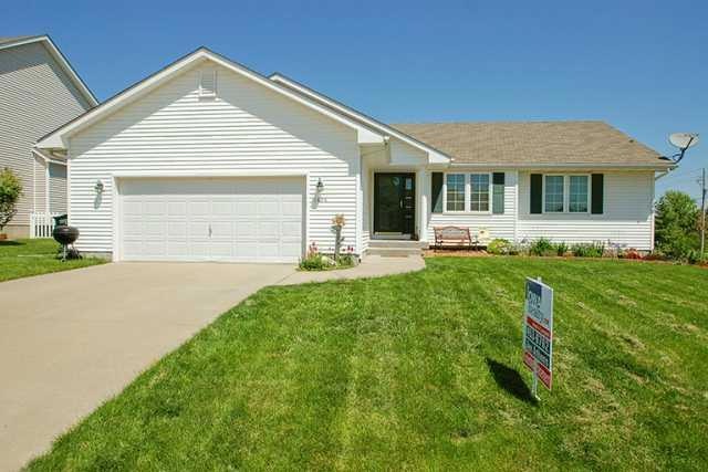 1404 Cedar Dr, Adel, IA 50003 - photo 1