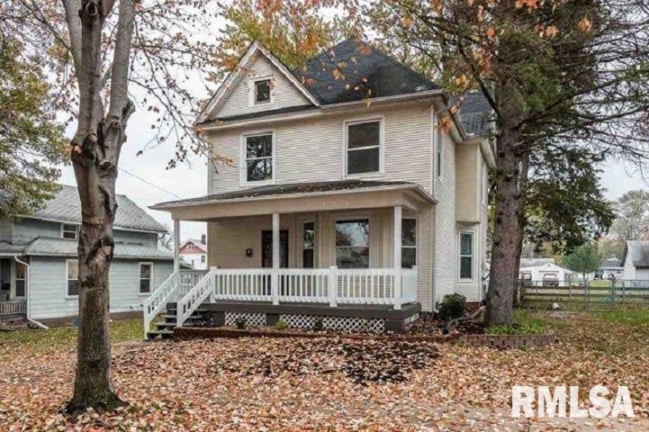 2121 Farnam St, Davenport, IA 52803 - photo 1