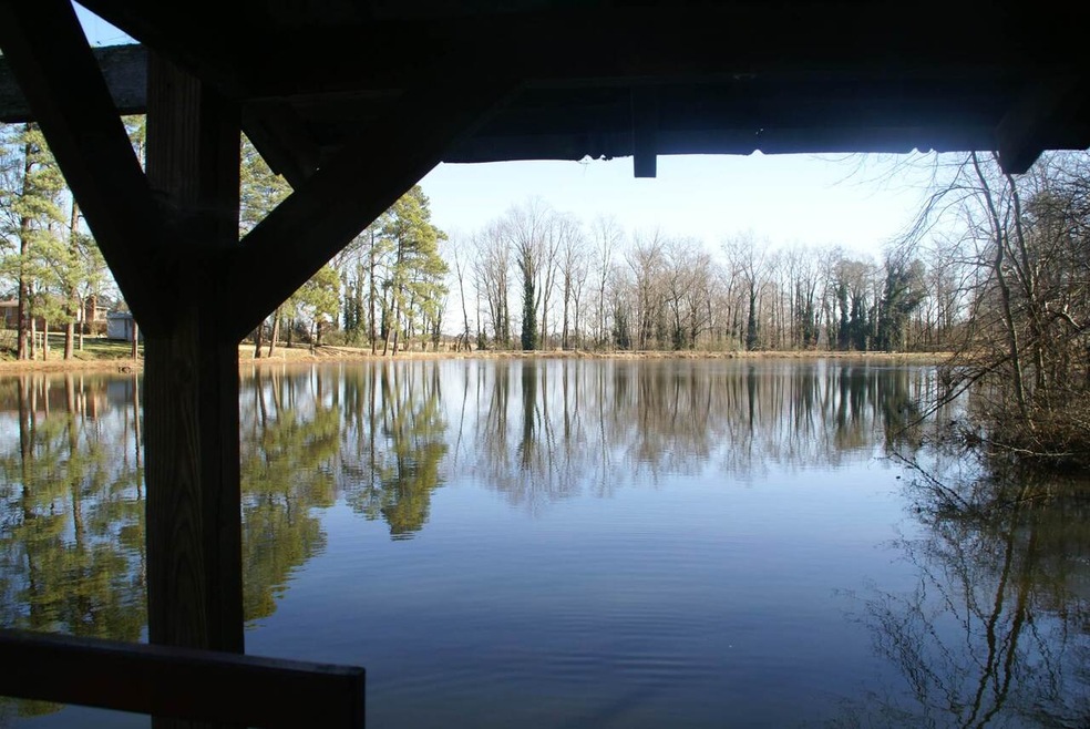 0 Lakeview Dr unit 8324371, Nicholson, GA 30565 - photo 1