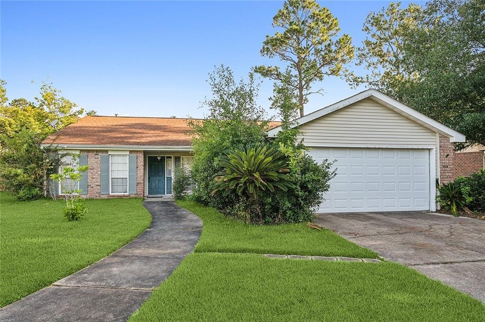 257 Cross Gates Blvd, Slidell, LA 70461 - photo 1