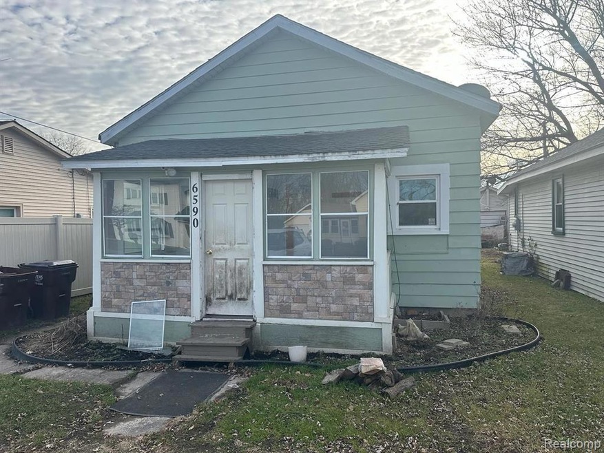 6590 S Huron River Dr, South Rockwood, MI 48179 - photo 1