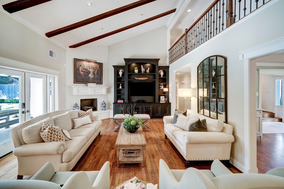 13703 Tosca Ln, Houston, TX 77079 - photo 1