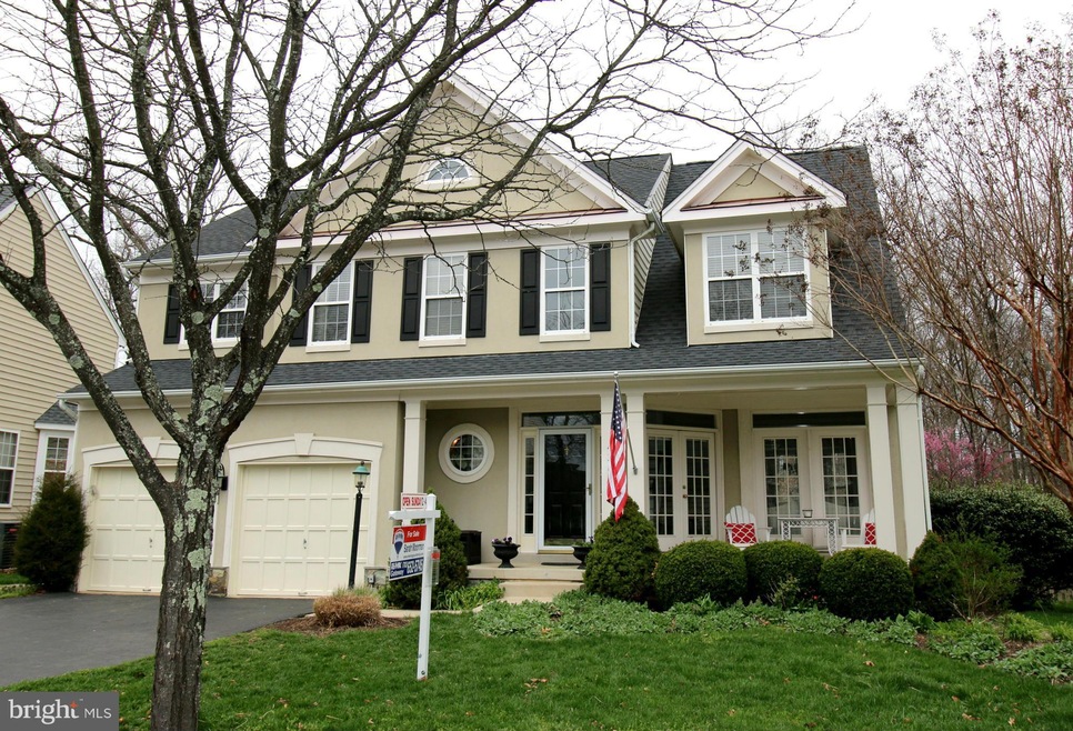 43388 Burke Dale St, Chantilly, VA 20152 - photo 1