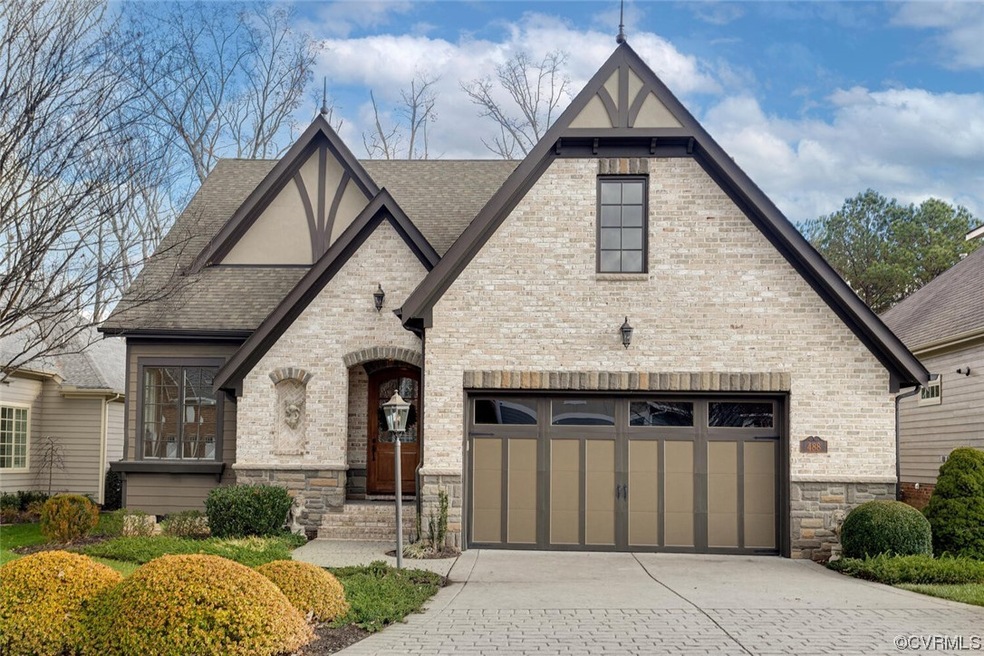 View of front of house with 2 car garage