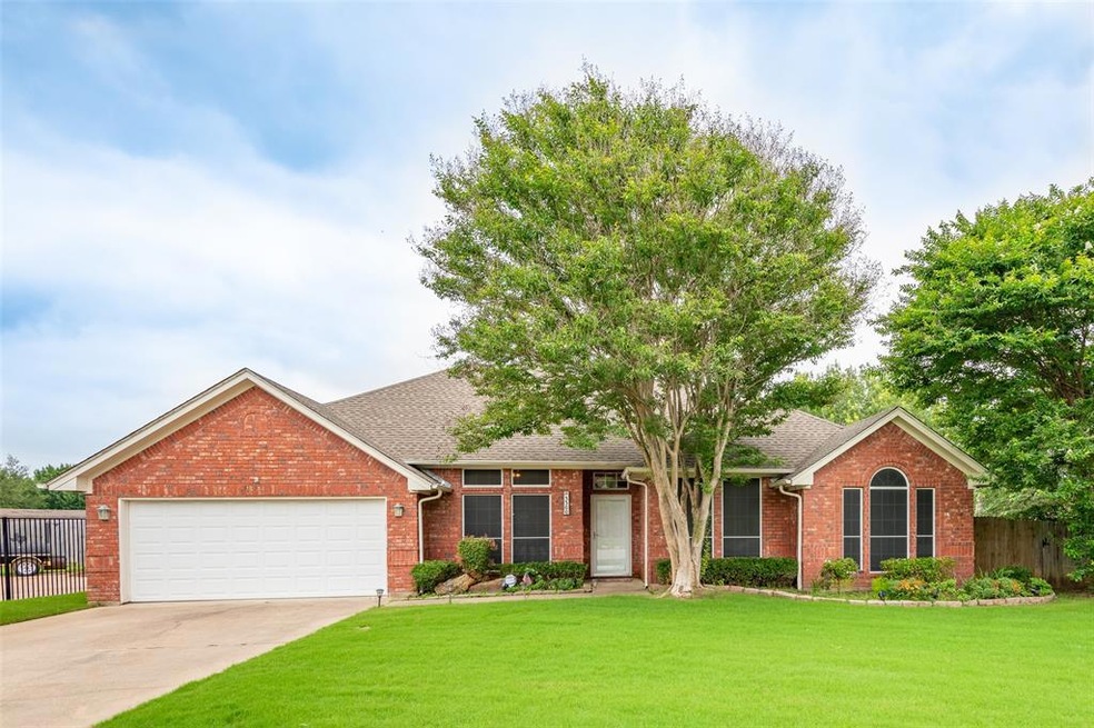 3300 Oakdale Ct, Hurst, TX 76054 - photo 1