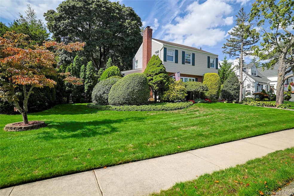 Sold $885,000 • Co-Listing Agent