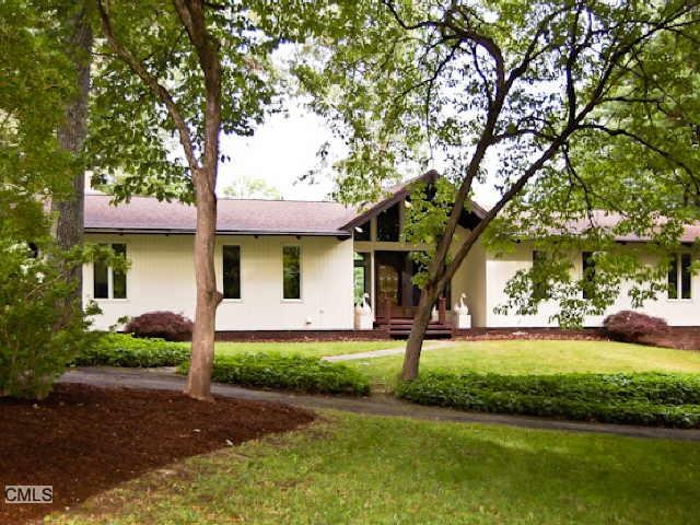 3 Windy Woods Cir, Newtown, CT 06470 - photo 1