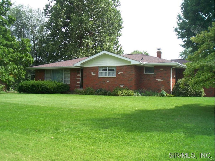 58 Will Vina Dr, Collinsville, IL 62234 - photo 1