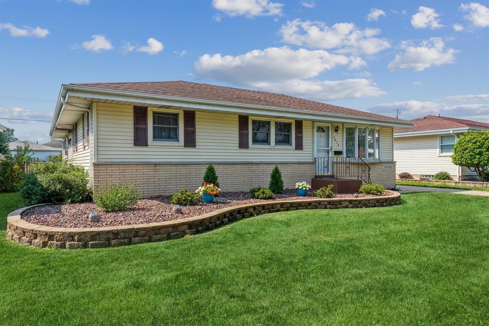 3018 97th Place, Highland, IN 46322 - photo 1