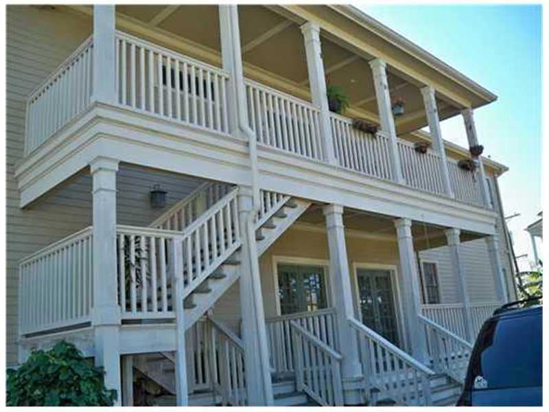 2900 Saint Philip St unit A, New Orleans, LA 70119 - photo 1