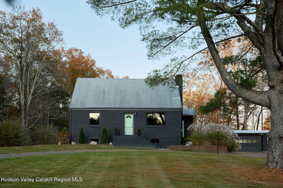 Horgan_2917Route44-55_060