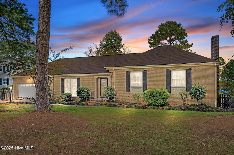 For Sale $260,000 • Co-Listing Agent