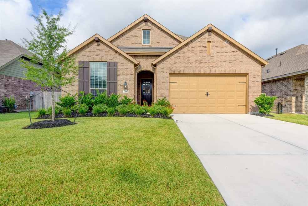 29507 Crimson Beech Dr, Spring, TX 77386 - photo 1