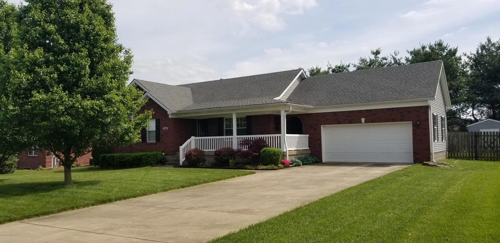 420 Helmwood Cir, Mount Washington, KY 40047 - photo 1