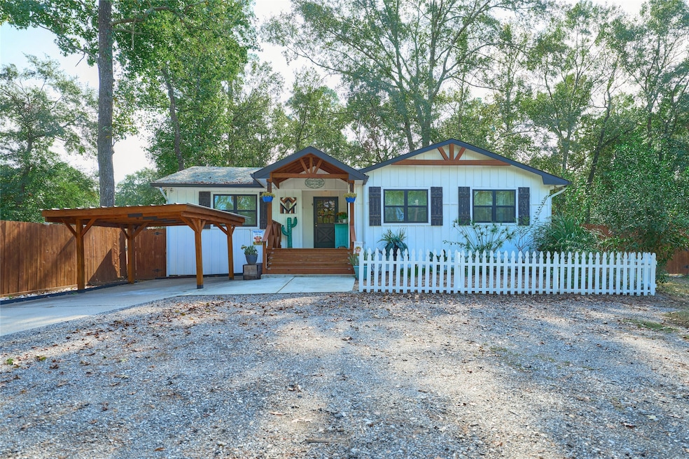 1206 Freedonia St, Montgomery, TX 77316 - photo 1