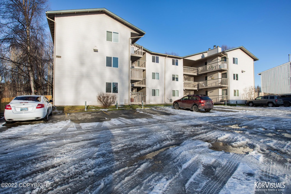 8601 Molanary-20