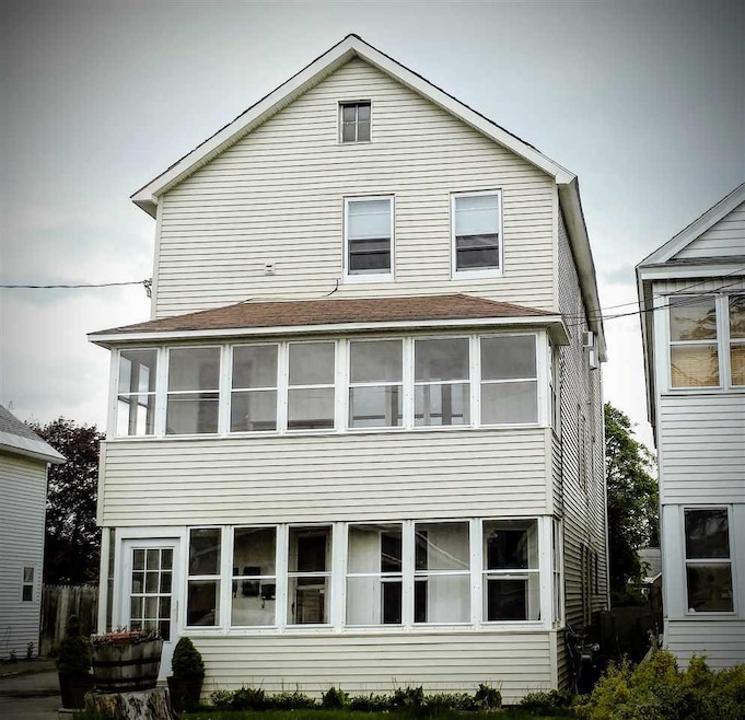 2526 Augustine Ave unit First Floor, Schenectady, NY 12306 - photo 1