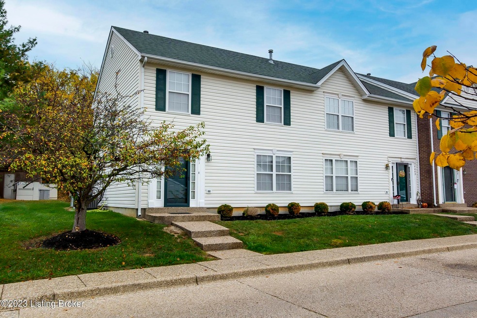 9401_Bayberry_Green_Lane_40291_500