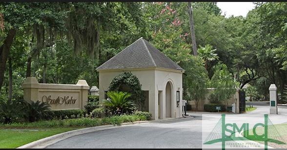 South Harbor is a gated waterfront community on Sk