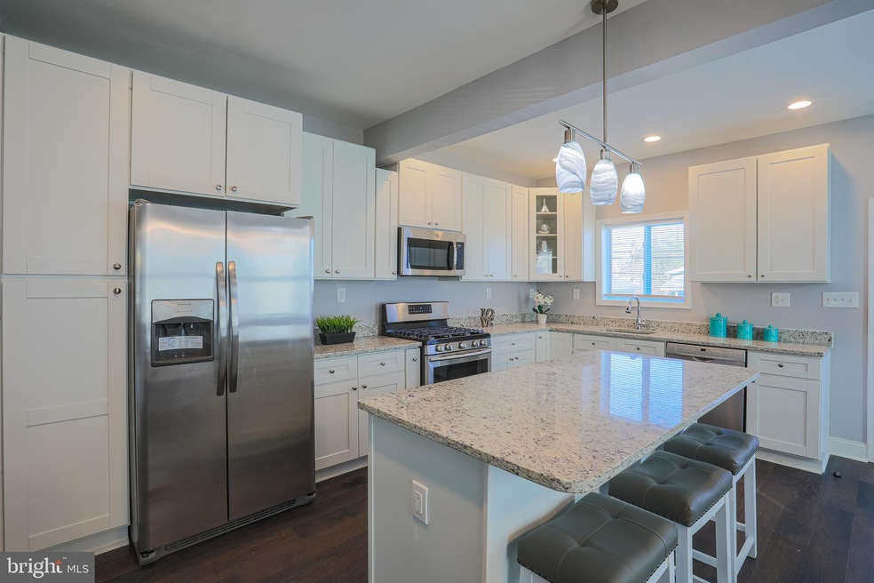 701 Elmwood Rd, Baltimore, MD 21206 - photo 1