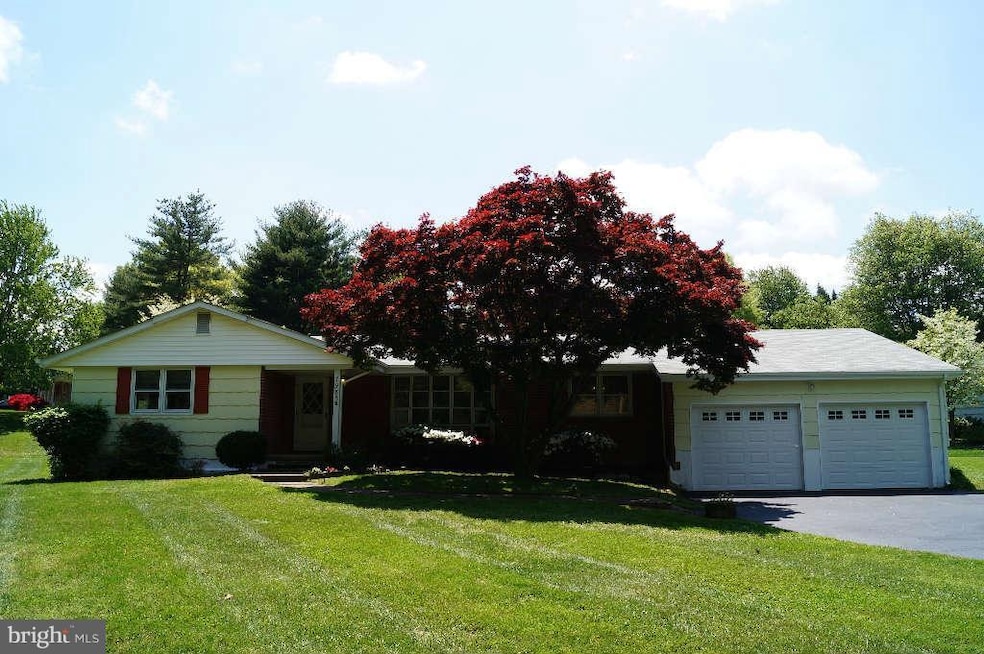 7985 Martown Rd, Laurel, MD 20723 - photo 1