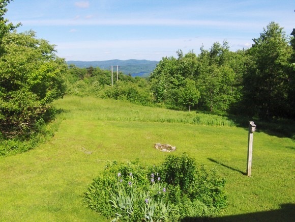 19 Hager Ln unit 8, Wilmington, VT 05363 - photo 1