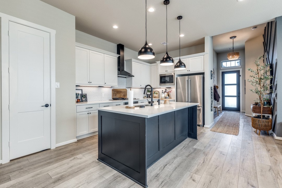 9864 Preserve Way, meticulously designed with mode