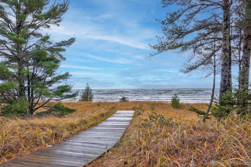 2625 W Top O' the Lake Rd, Gulliver, MI 49840 - photo 1