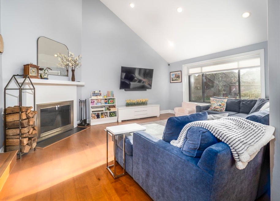 183 Sandcastle Key unit 183, Secaucus, NJ 07094 - photo 1