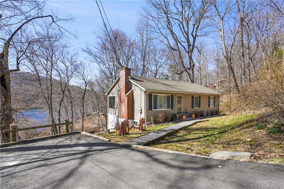 101 Seven Hills Lake Dr, Carmel, NY 10512 - photo 1