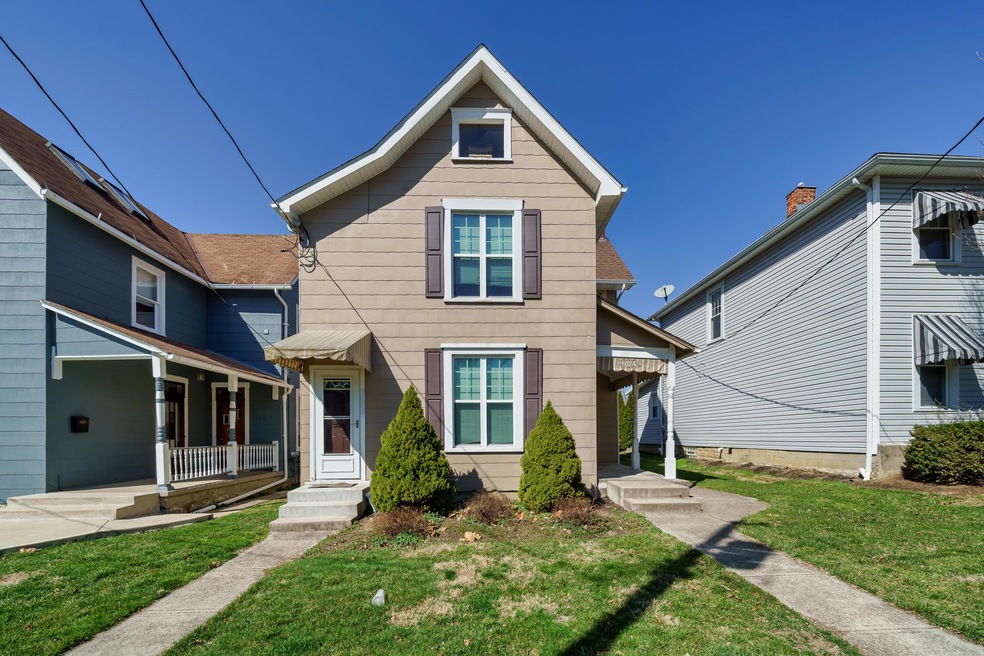 102 W Tompkins St_MLS_01