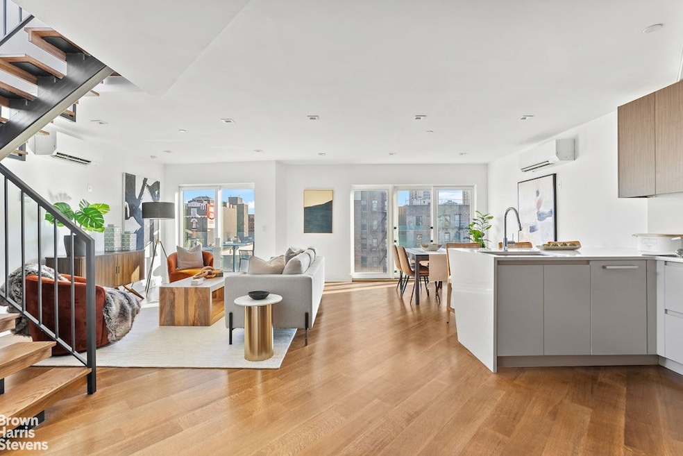 553 W 182nd St unit 5 F, New York, NY 10033 - photo 1