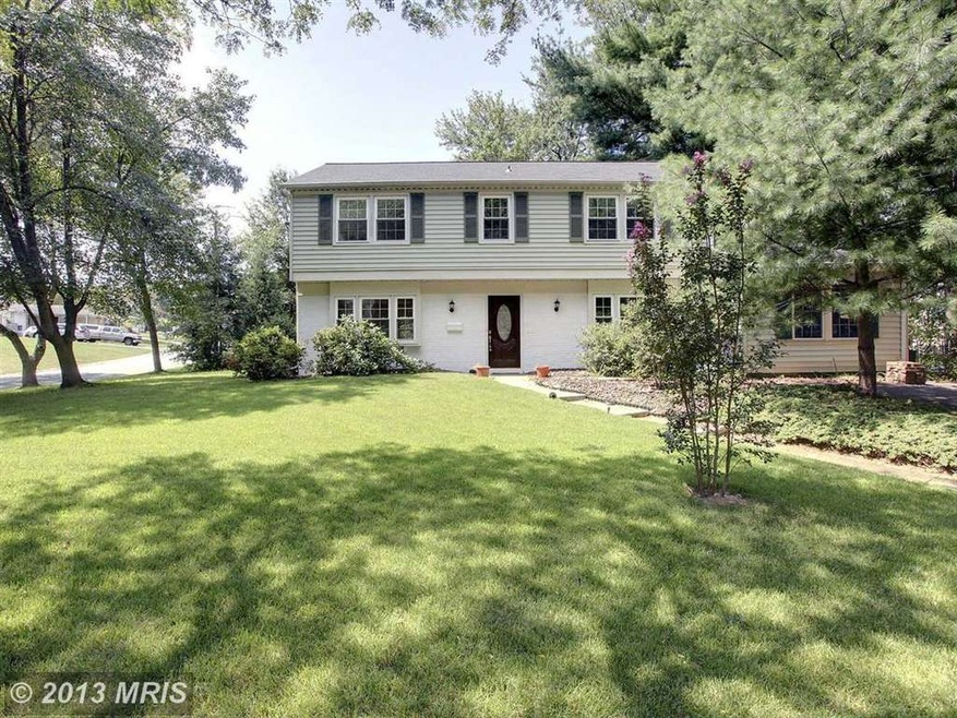 12705 Keswick Ln, Bowie, MD 20715 - photo 1