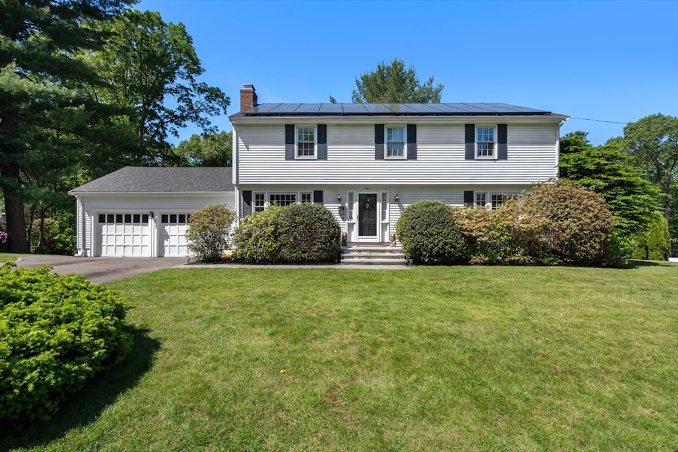 Pending $849,900 • Co-Listing Agent