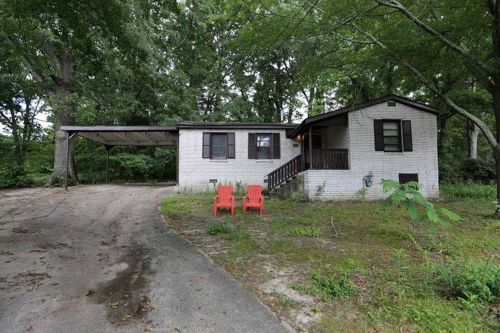 4 sided brick ranch!